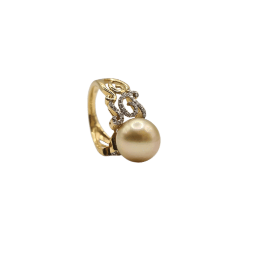 Bague 54 Bague or jaune 18 carats sertie d’une perle de culture et diamants 58 Facettes