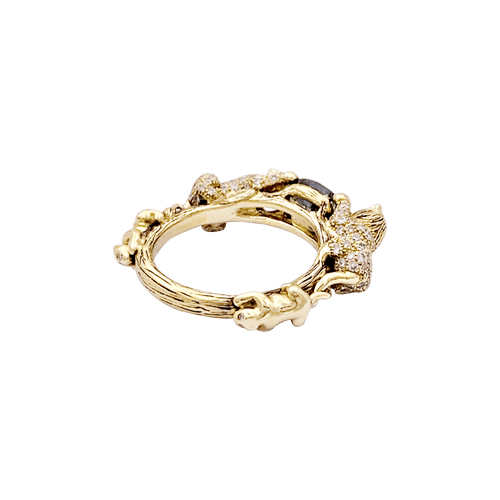 Bague 54 Bague Bibi Van Der Velden "Family Crest Lion" or jaune, diamants, saphir vert. 58 Facettes 34453