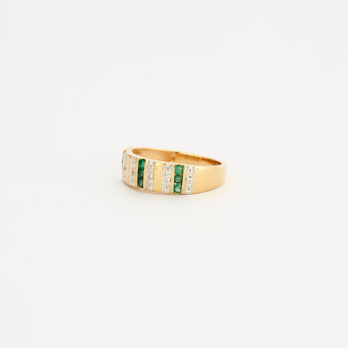 Bague 56 Bague or jaune diamants émeraude 58 Facettes