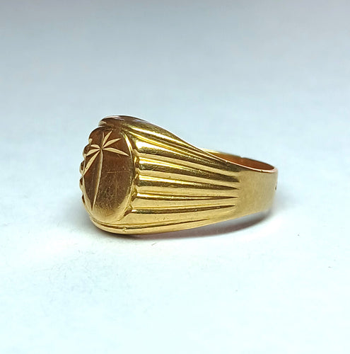 Bague 54 Bague chevalière en or jaune 58 Facettes 593/5