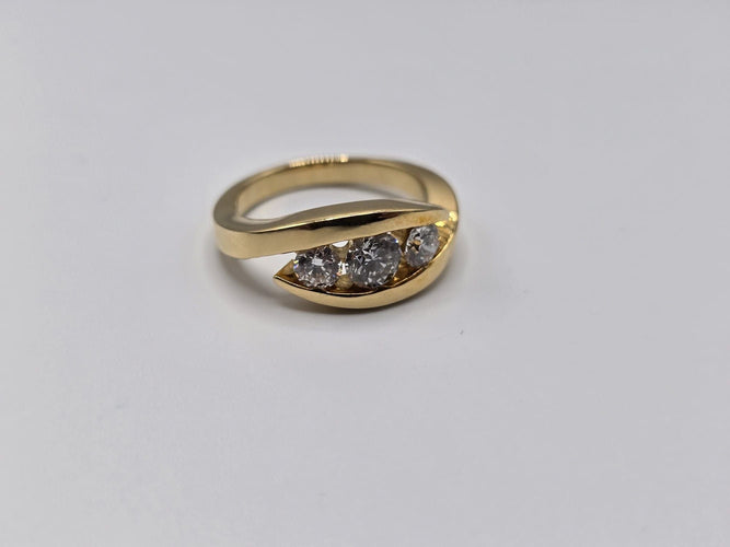 Bague 54 Bague or jaune sertie de diamants 58 Facettes 1CA00000-67