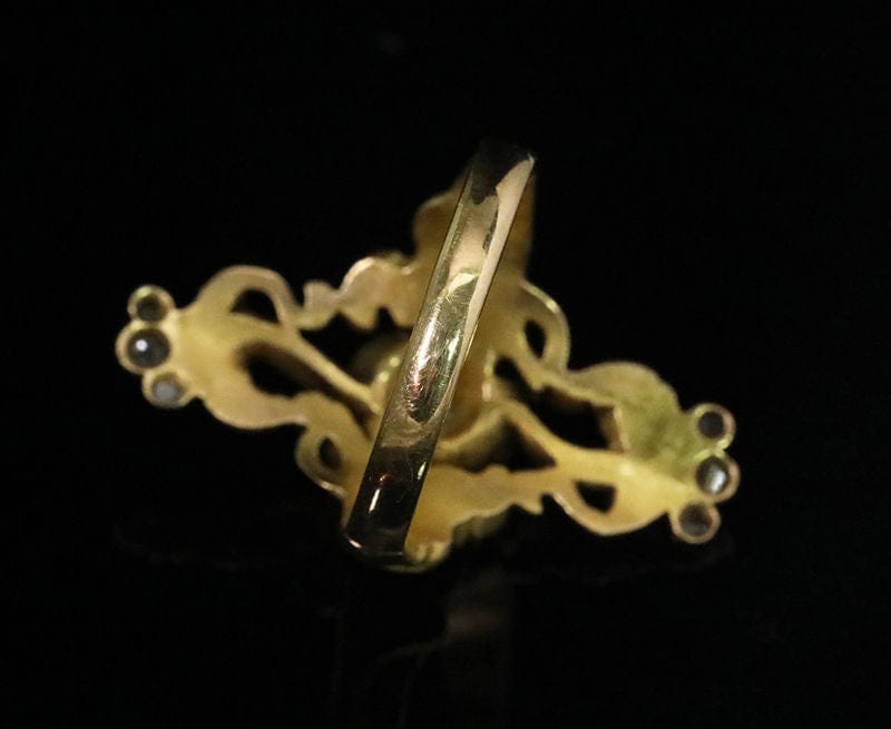 Bague Bague florale Art Nouveau en or jaune et diamant 58 Facettes