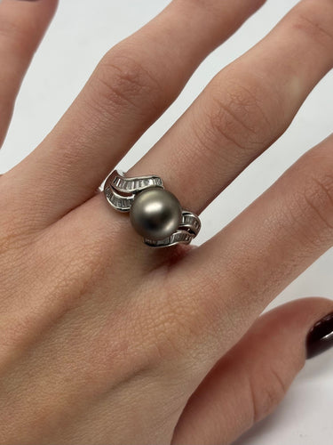 Bague 56 Bague or blanc perle de Tahiti et diamants 0,60 ct 58 Facettes 1335