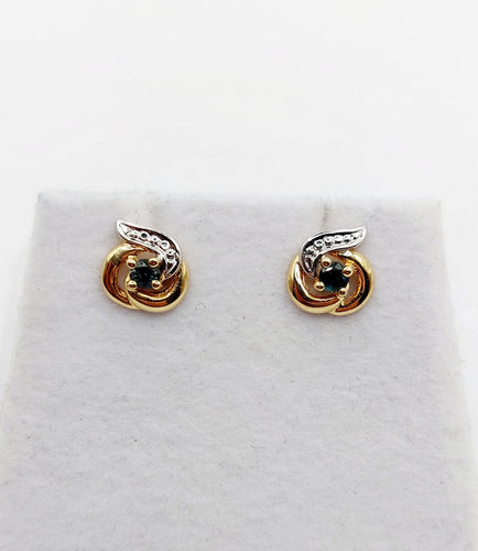 Boucles d'oreilles Puces d'oreilles vintage style art nouveau en or 18k et saphirs 58 Facettes A06585
