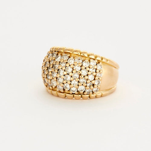 Bague 57.5 Bague pavage diamants année 70-80 en or jaune 18K 58 Facettes