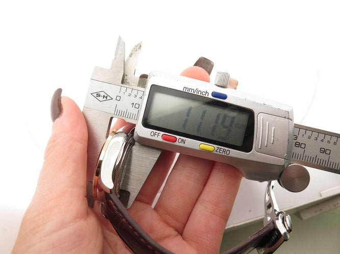 Montre montre ARMAND NICOLET ll9 8653a-an-p953mr8 34mm acier or rose 18k diamants 58 Facettes 270559