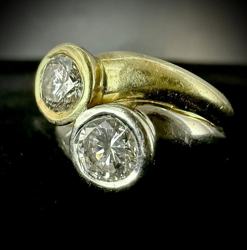 Bague 52 Bague deux ors sertie de deux diamants 58 Facettes