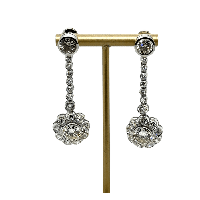 Boucles d'oreilles Boucles d’oreilles Platine et Diamants - Année 1960 58 Facettes 1.0000435/1