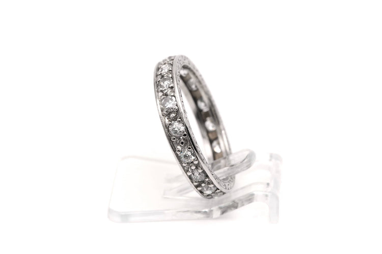 Bague 50 Bague Art Déco sertie de diamants old cut en or blanc 18 carats 58 Facettes B776