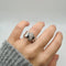 Bague 54 Bague or blanc sertie de diamants 58 Facettes