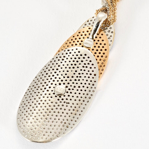 Collier Collier en or rose, or gris et diamants 58 Facettes LJ25-334