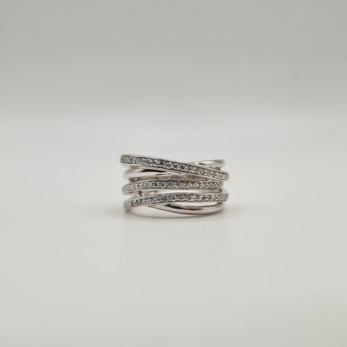 Bague 54 Bague or blanc 18 carats sertie de diamants 58 Facettes