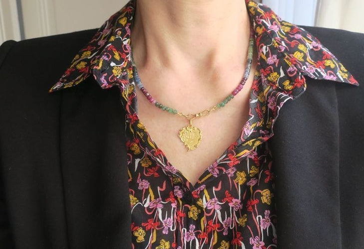 Collier Collier saphir, rubis et émeraude naturels à facettes 58 Facettes