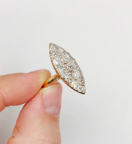 Bague 55.5 Bague marquise antique en or 18k et platine, diamants taille ancienne 1,75 ct 58 Facettes A06464