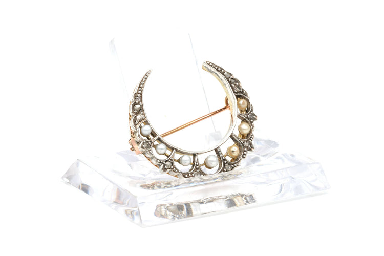 Broche Broche Napoléon III en or jaune 18 carats et argent sertie de perles et de diamants "taille" rose 58 Facettes B513