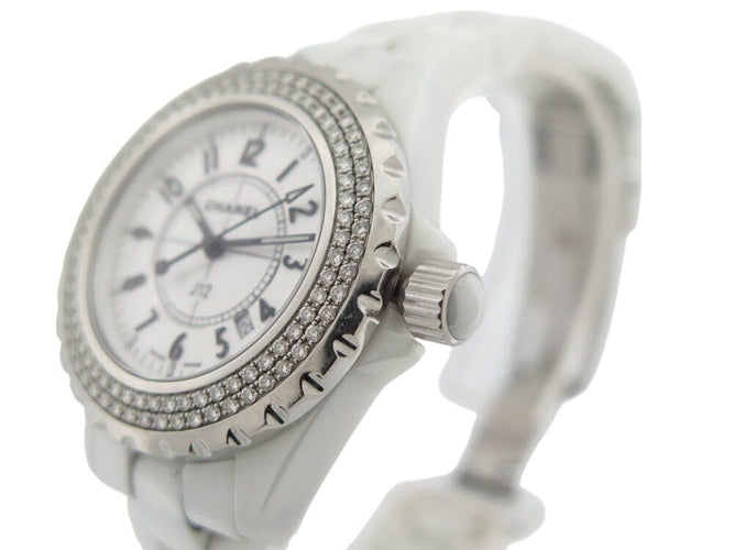 Montre montre CHANEL j12 34 mm h0967 112 diamants ceramique blanche quartz 58 Facettes 268147