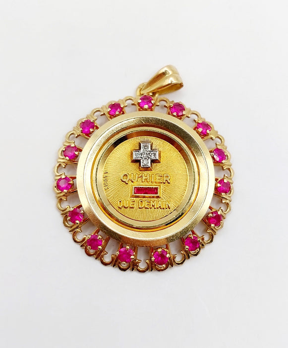 XXL Pendentif médaille d'amour Augis 33 mm or jaune diamant rubis hier demain