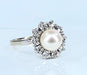 Bague 49 Bague en or et platine, perle et diamants 58 Facettes AB456