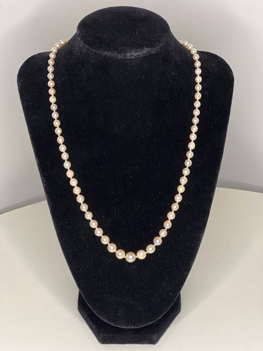 Collier Collier 73 Perles De Culture En Chute Fermoir Or 18k 50 Cm 58 Facettes