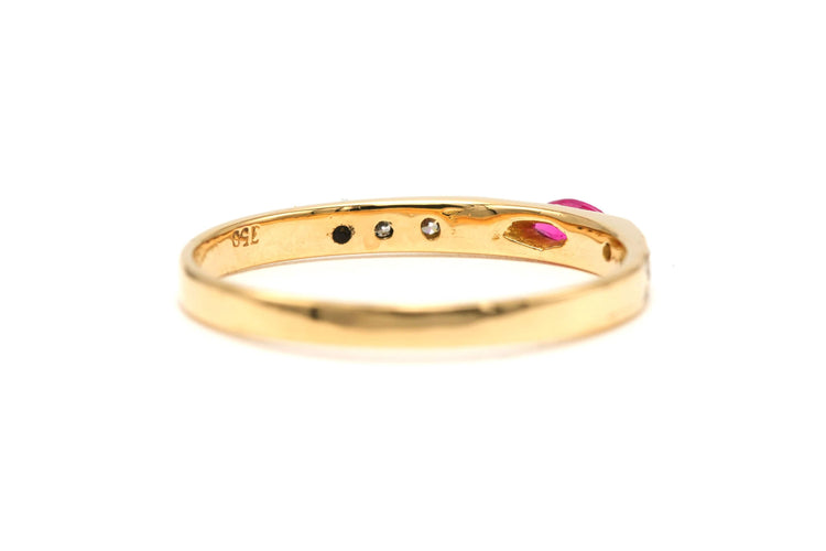 Bague 56 Bague contemporaine or jaune, rubis et diamants taille brillant 58 Facettes 22752