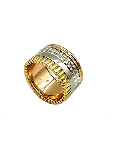 Bague 54 BOUCHERON - Collection "Quatre", bague 3 ors (rose, blanc et jaune) 58 Facettes