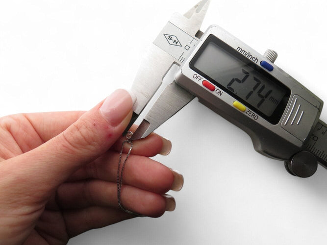 Collier collier ATELIER VM chaine l'essenziale +charm mantra diamant or blanc 58 Facettes 269552