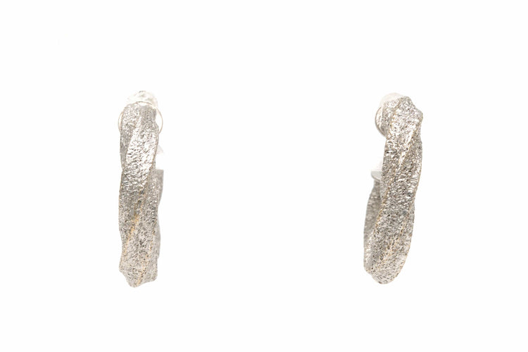 Boucles d'oreilles Boucles d'oreilles contemporaines en or blanc 18 carats 58 Facettes B490