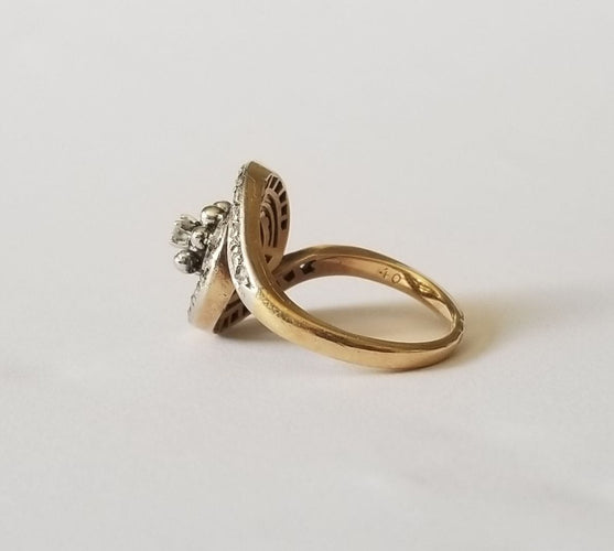 Bague 49 Bague tourbillon ancienne en or jaune 18k et diamants 58 Facettes