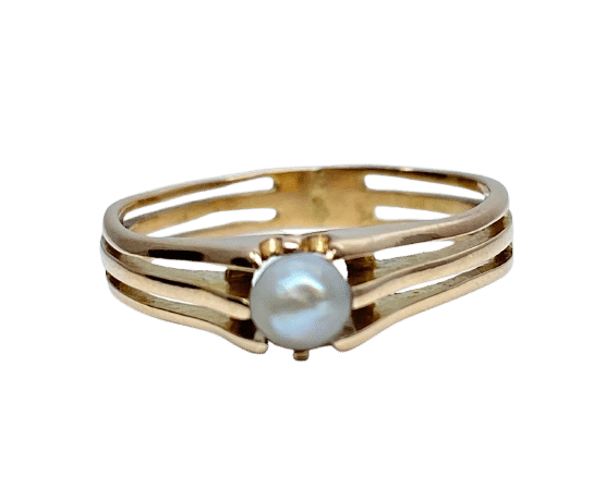 Bague en or rose perle fine vers 1900