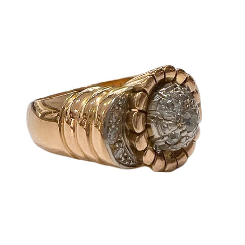 Bague 54 Bague au design rétro des années 1940-1945 en or 18 kt et platine avec diamants 58 Facettes CH38