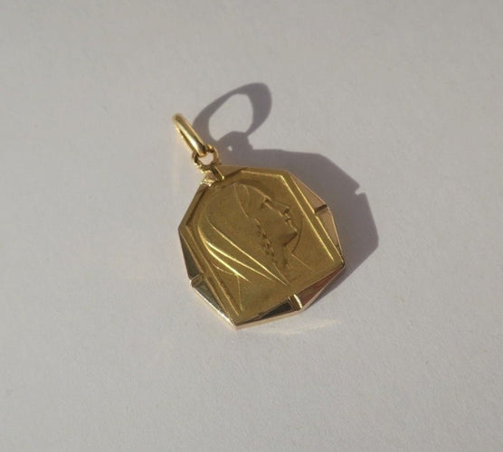Pendentif Médaille pendentif Art Déco Vierge Marie biface en or jaune et nacre 58 Facettes