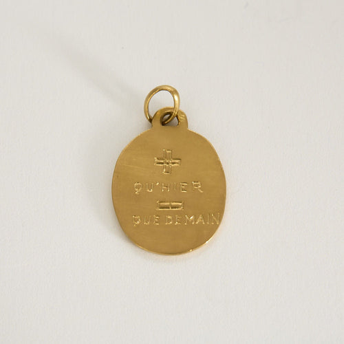 Pendentif AUGIS - Médaille en or jaune 58 Facettes ALB1885