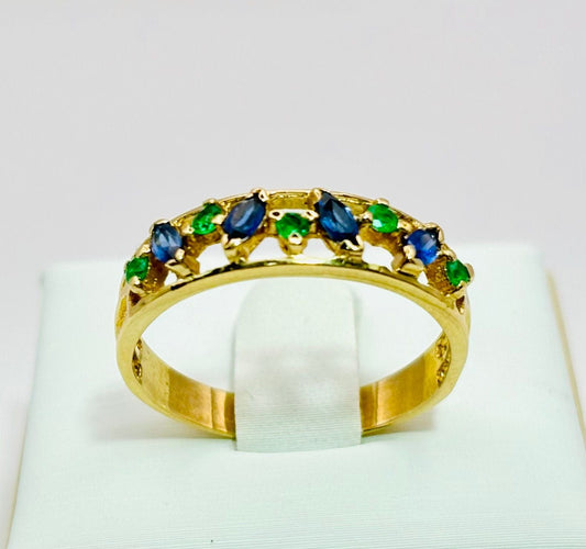 Bague Bague en or avec émeraudes et saphirs. 58 Facettes 50285