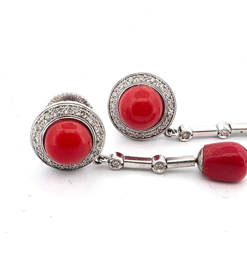 Boucles d'oreilles Superbes boucles d'oreilles en or blanc 18 carats avec corail et diamants 58 Facettes