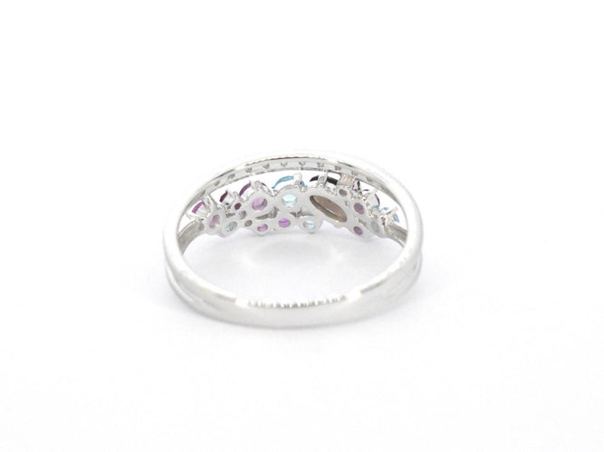 Bague 54 Bague en or blanc avec diamants et belles pierres précieuses 58 Facettes 2317