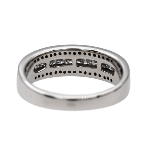 Bague 50 Bague Or blanc Diamant 58 Facettes 2783632CN