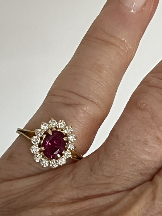 Bague 48 Bague Marguerite Or Jaune Rubis Diamants 58 Facettes LOT 6161