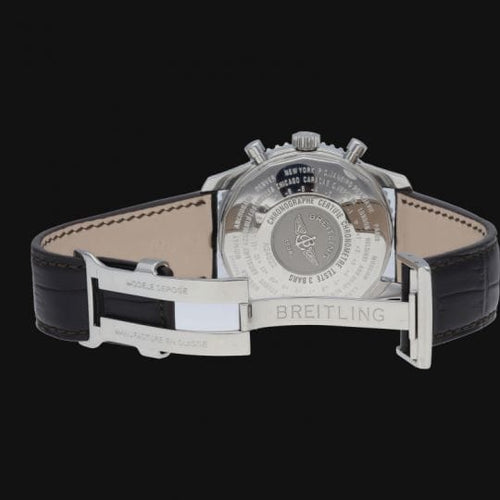 Montre Breitling Montre Navitimer World GMT Chronographe 58 Facettes MT42070