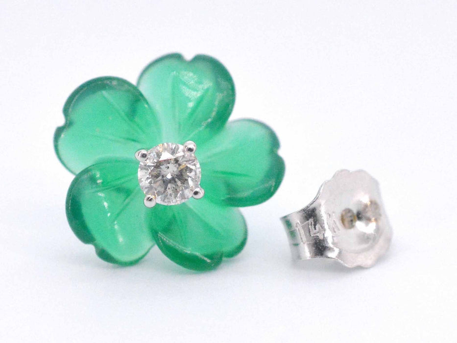 Boucles d'oreilles en or blanc 0,18 carat avec fleur précieuse verte et gros diamants