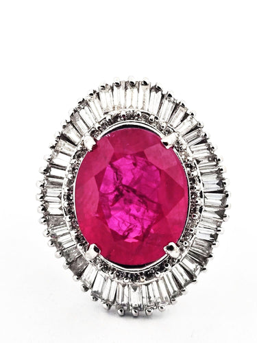 Bague 62 Bague en or blanc avec rubis et diamants 58 Facettes