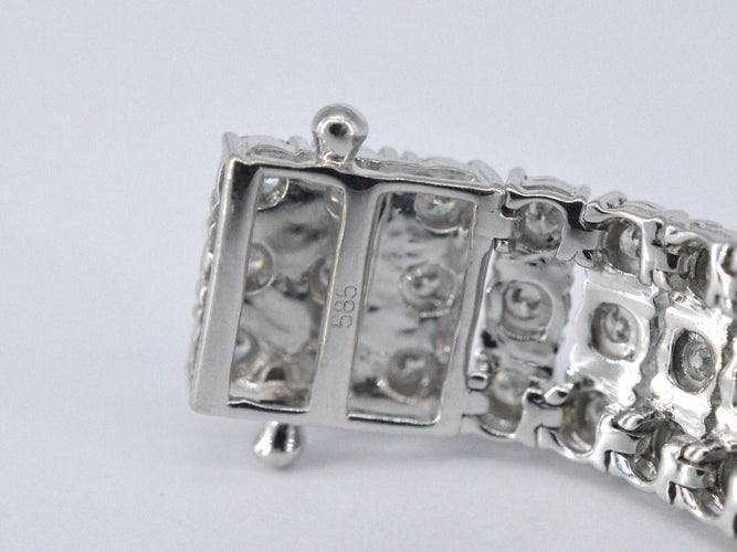 Bracelet Bracelet tennis en or blanc avec 3 rangées de diamants de 2,25 carats 58 Facettes 2173