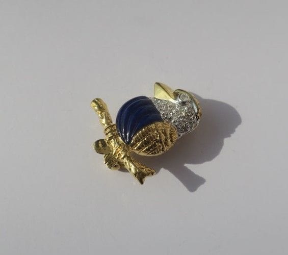 Broche Pendentif et broche oiseau sur branche lapis lazuli diamants 58 Facettes