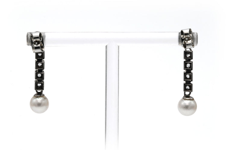 Boucles d'oreilles Boucles d'oreilles Art Déco en or blanc et perles, diamants taille rose 58 Facettes B808