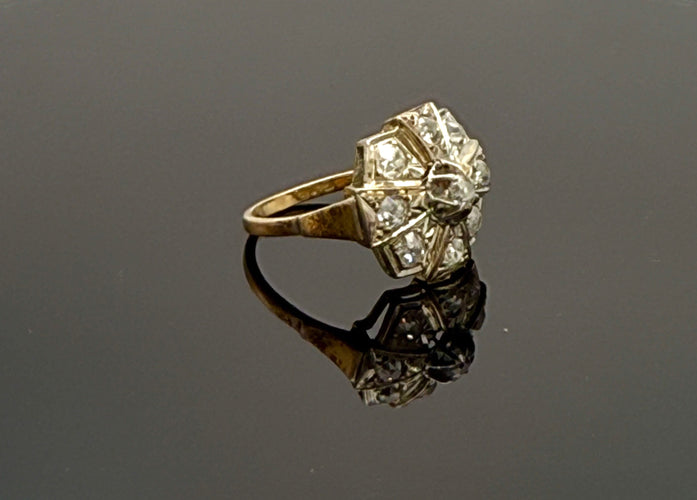 Bague Art Déco en or jaune et platine, sertie de diamants