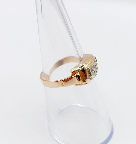 Bague 53.5 Bague Tank Art Déco or rose, petit diamant et monture géométrique (circa 1950) 58 Facettes A05167