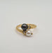 Ring 54 Yellow gold ring with cultured pearls and diamonds 58 Facettes