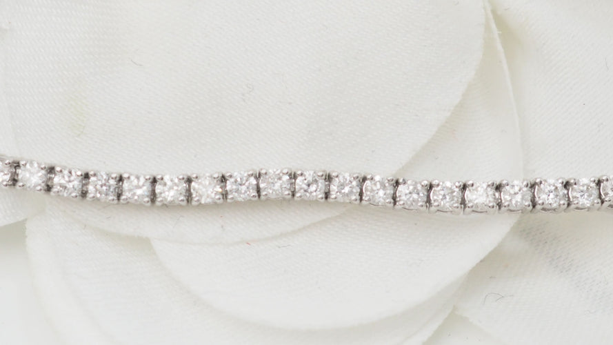 Bracelet Bracelet rivière en or gris et diamants 2,04cts 58 Facettes 31633