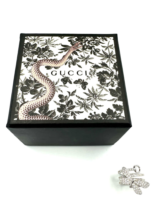 Bague 55 GUCCI. Collection "Flora", bague en or blanc 18K et diamants 58 Facettes