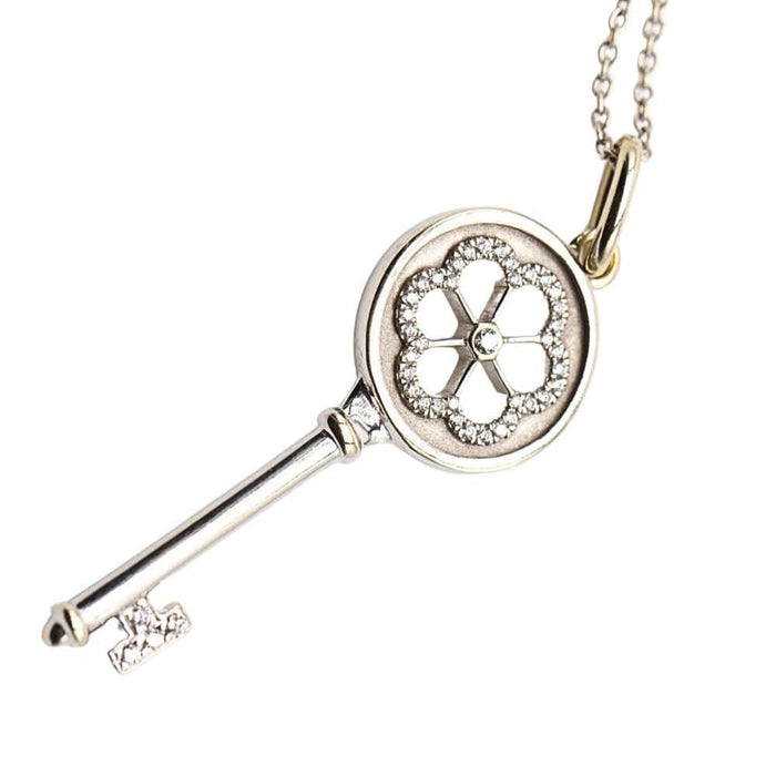 Collier TIFFANY & CO - Collier KEY en or blanc et diamants 58 Facettes D363581SO