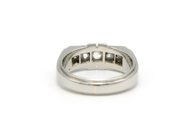 Bague 54 Bague Art Déco en or blanc sertie de diamants 58 Facettes B560